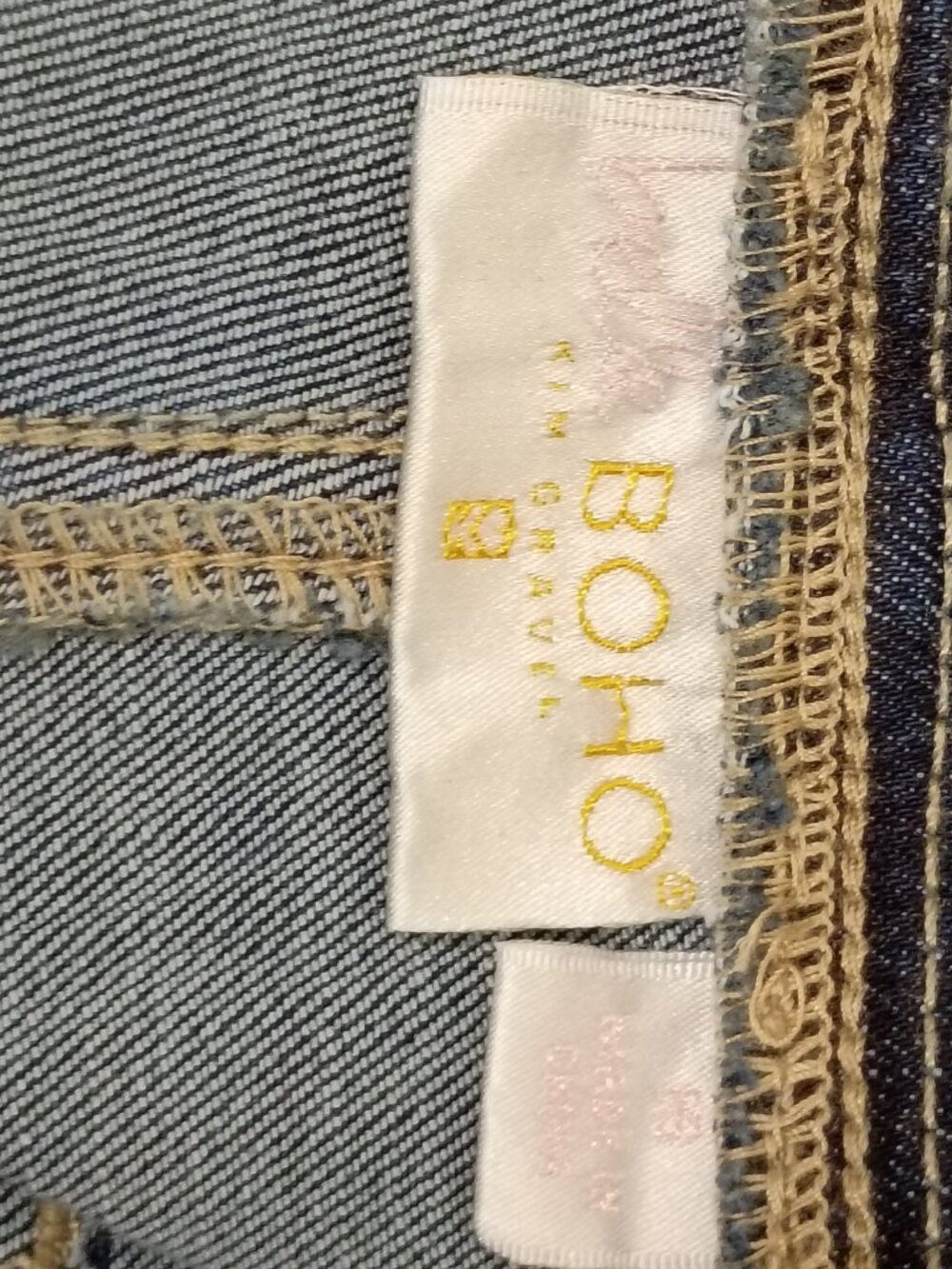 Belle by Kim Gravel Boho Flare Leg Pull-On Jeans – Women’s Denim Size 16 - Picture 3 of 6